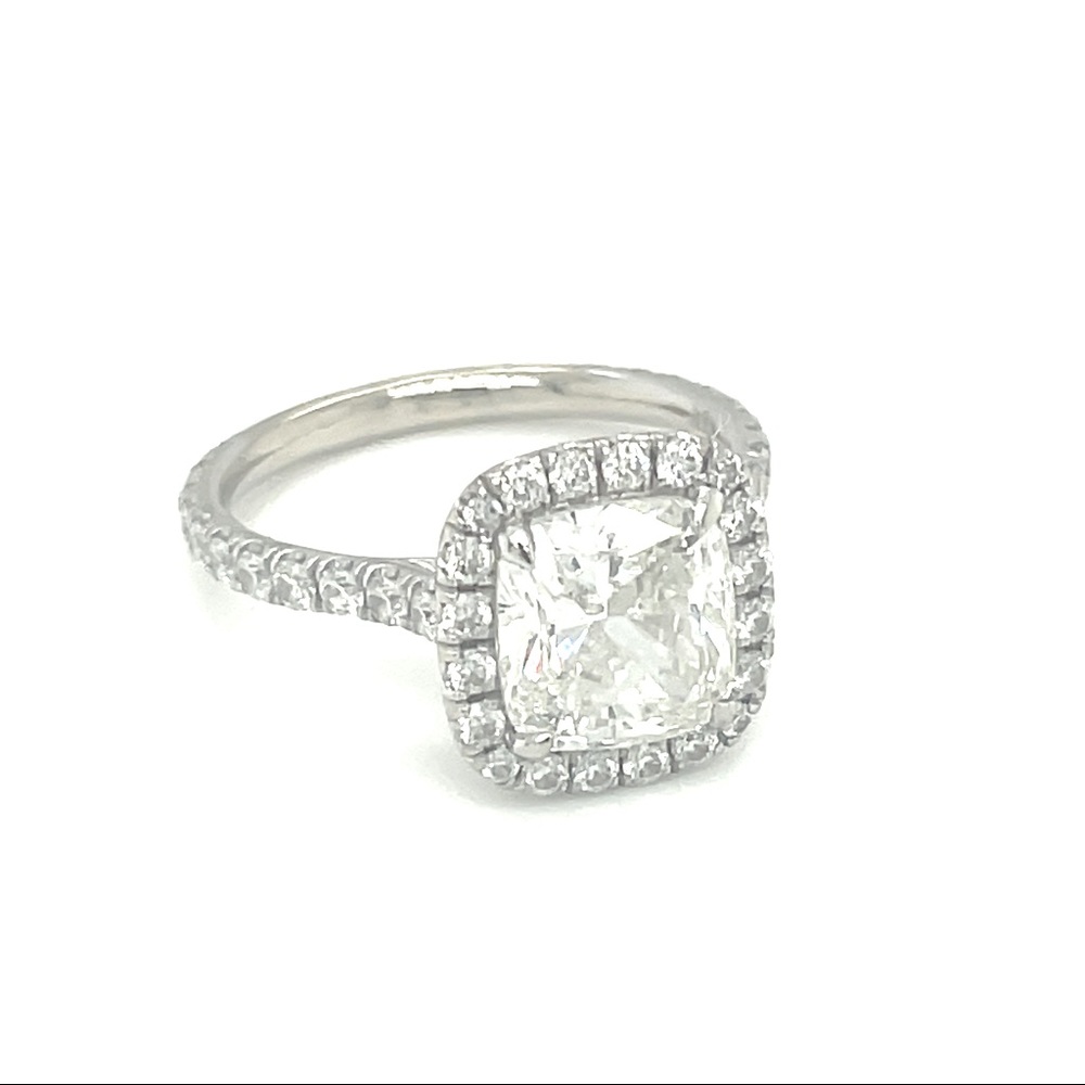 Certified Natural diamond engagement ring